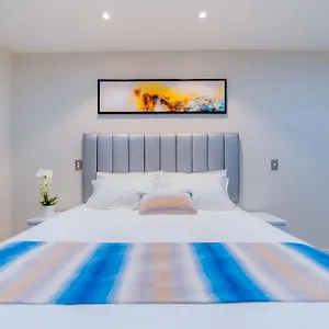 https://best-western-alpine-hotel.top-hotels-christchurch.com